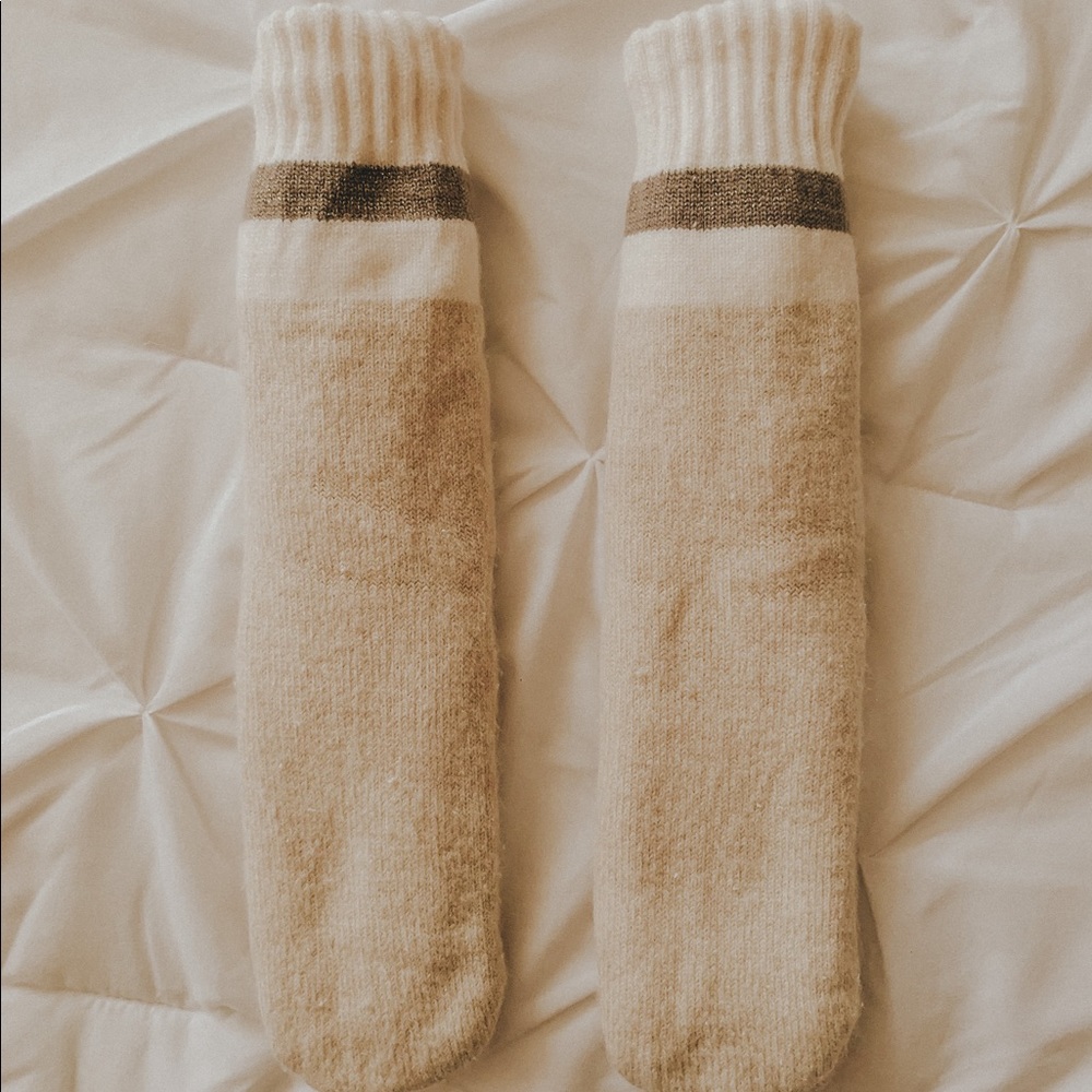 francesca’s collections fluffy socks